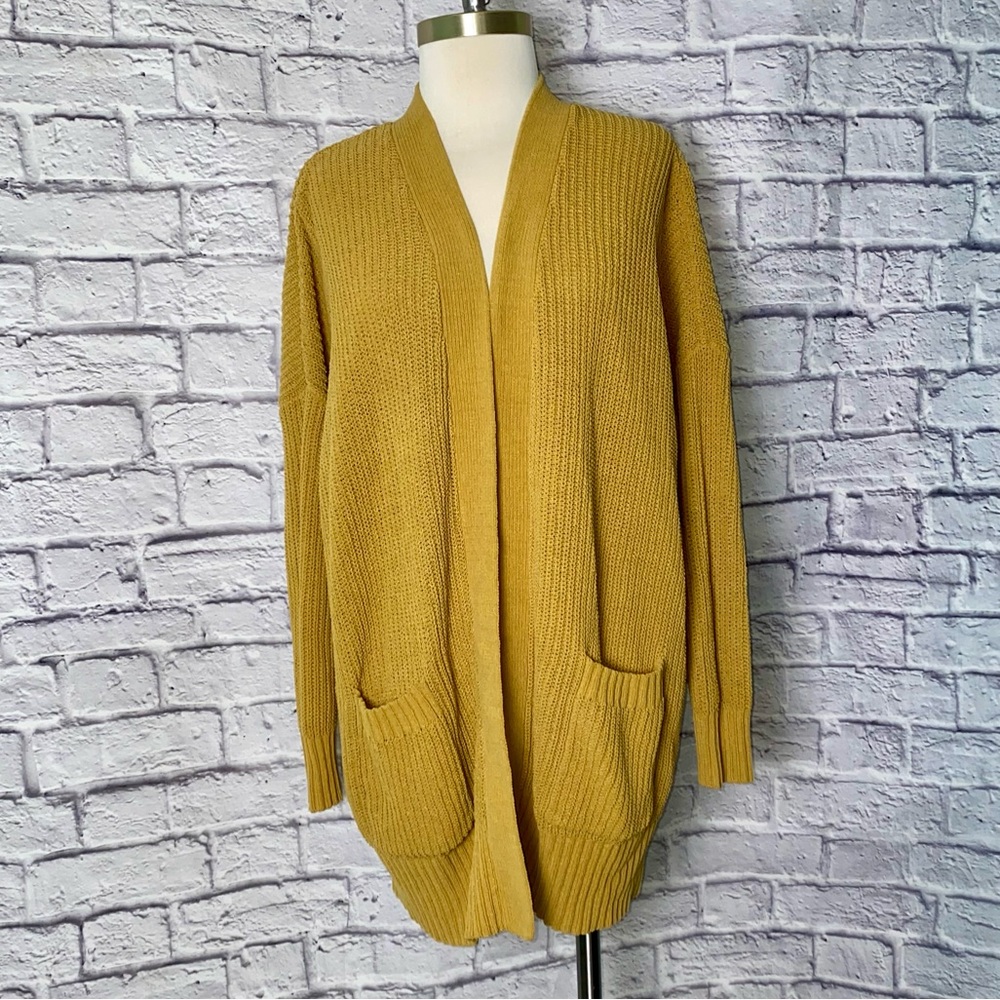Aerie Longline Mustard Yellow Crochet Style Cardigan. Super Soft. Size M.